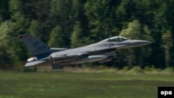 У командуванні додали, що стежать за поточною ситуацією, а його сили і ресурси «залишаються повністю готовими до негайного реагування» (фото архівне)