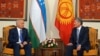 Кыргызстандын президенти Алмазбек Атамбаев менен Өзбекстандын президенти Ислам Каримов Бишкекте өткөн ШКУ саммитинин алдында. 12-сентябрь, 2013-жыл