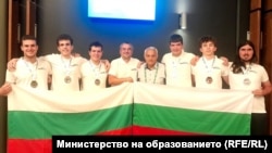 Българските медалисти от международната олимпиада по математика в Австралия