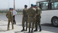 'Goşuna alynmak isleýärin'. Maryda ýaşlaryň harby bölüme ýüz tutmagy bilen bagly ýagdaýlar köpelýär
