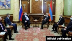 Dстреча вице-премьера Армении Мгера Григоряна и заместителя председателя правительства Российской Федерации Алексея Оверчука в Ереване, 2 февраля 2022 г․