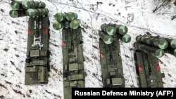 Британская разведка отметила, что в ноябре, как сообщалось, было два случая успешного поражения систем С-400.
