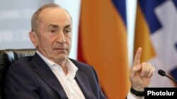 Armenia - Former President Robert Kocharian speaks at a news conference in Yerevan, February 17, 2022.