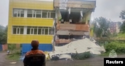 Градинка оштетена од земјотресот во Петропавловск-Камчатски, Камчатски крај, Русија, 30 јули 2025 година.