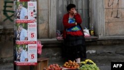 Cсылаясь на опыт страны, эксперты отмечают, что высокий рейтинг таит опасность очень быстро стать низким