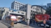 O pacientă tratată timp de 53 de zile în Centrul de Arși de la Spitalul Clinic de Urgență Floreasca din București, unul dintre cele mai mari din țară, a fost transferată în Belgia infectată cu Piocianic – o bacterie periculoasă.