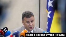Fadil Novalić, predmijer FBiH, prvooptuženi u predmedu Fadil Novalić i dr. u vezi s nabavkom respiratora iz Kine. 