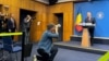 Premierul Bolojan a făcut primele precizări privind așa-numitul pachet II, vineri, 11 iulie. Pe lângă aspectele concrete, explicațiile erau de natură să tempereze opoziția față de primul pachet de reduceri, care viza largi categorii sociale, înaintea moțiunii de cenzură.