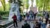 На якой мове ставім помнікі нашым продкам? ВІДЭА